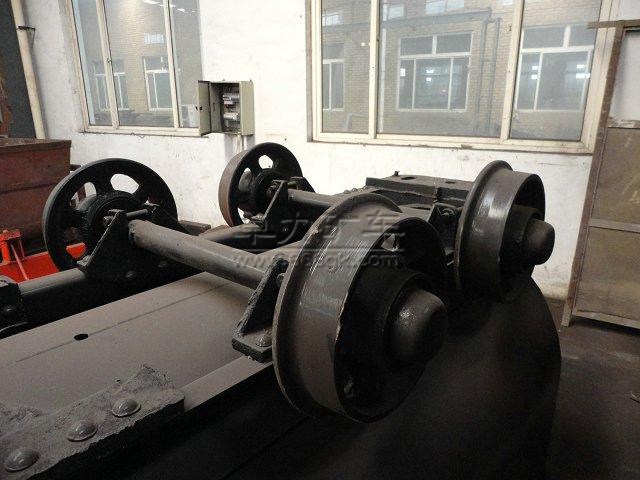礦車(chē)輪對(duì)液壓裝配裝置 礦車(chē)輪對(duì)液壓裝配裝置